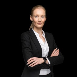 Veronika KRATOCHVÍLOVÁ