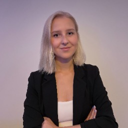 Lucia Hlobiková